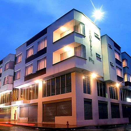 Hotel Fernando Plaza Pasto Luaran gambar